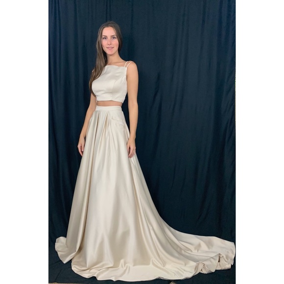 Cream Two Piece Prom Dress π - Picture 1 of 6